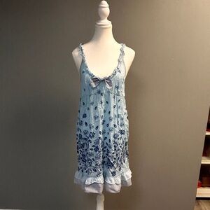 ‼️ANTHROPOLOGY‼️ 
Eloise floral midi dress​​​​
